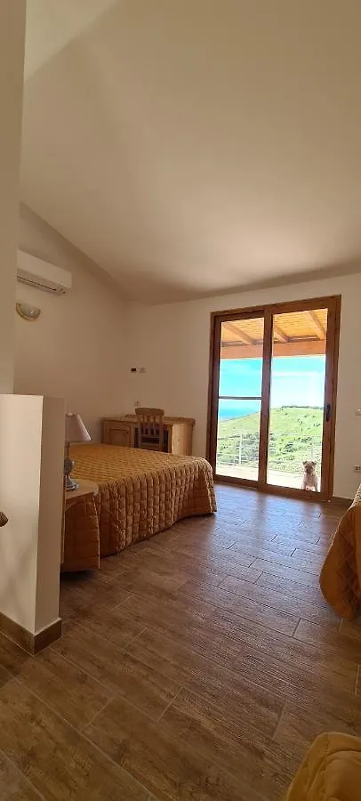 Azienda Agrituristica La Janna Di La Faj Budoni Farm stay
